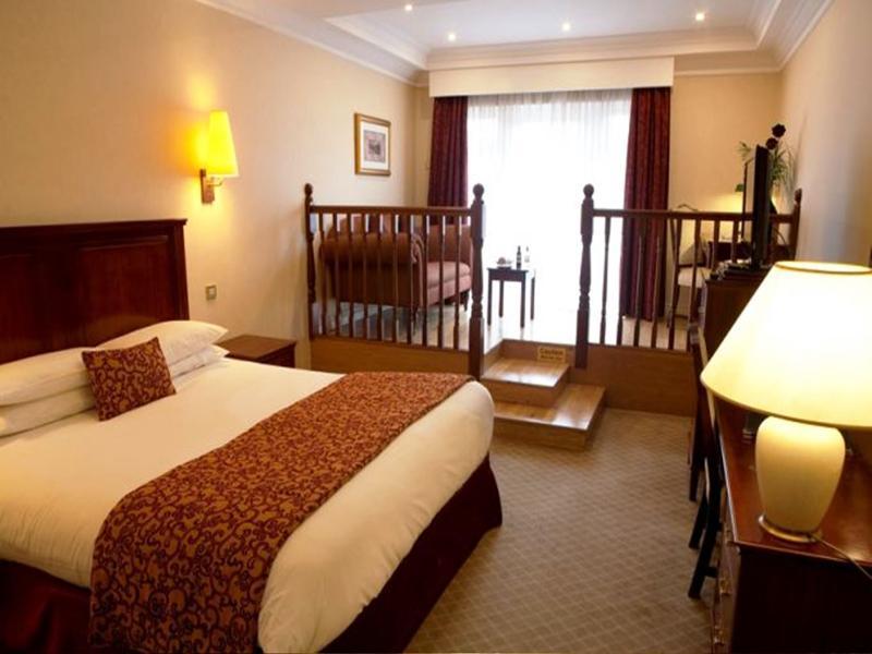 Court Yard Hotel Leixlip Dış mekan fotoğraf