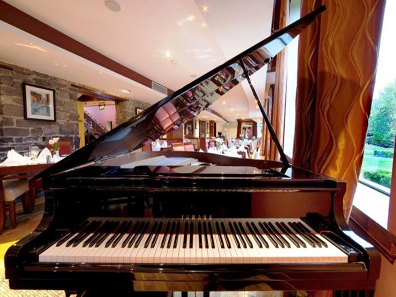 Court Yard Hotel Leixlip Dış mekan fotoğraf